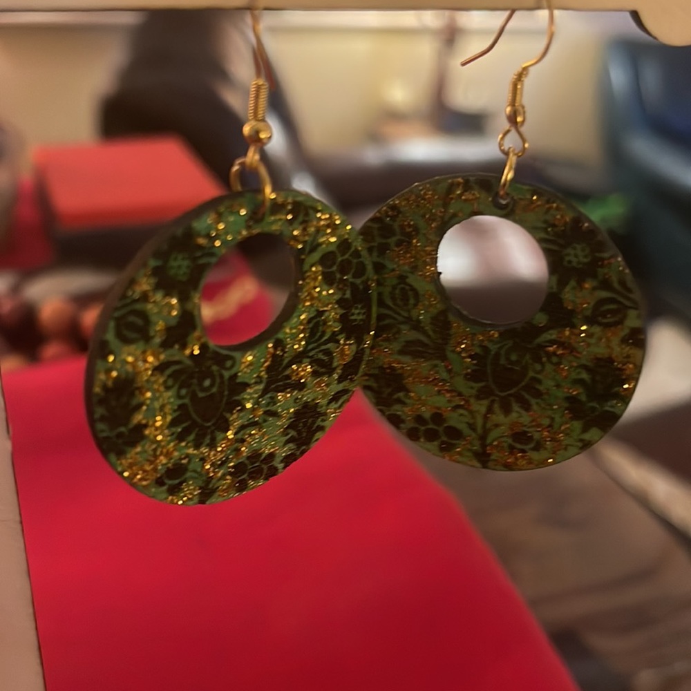 Handmade earring - Picture 2 of 7